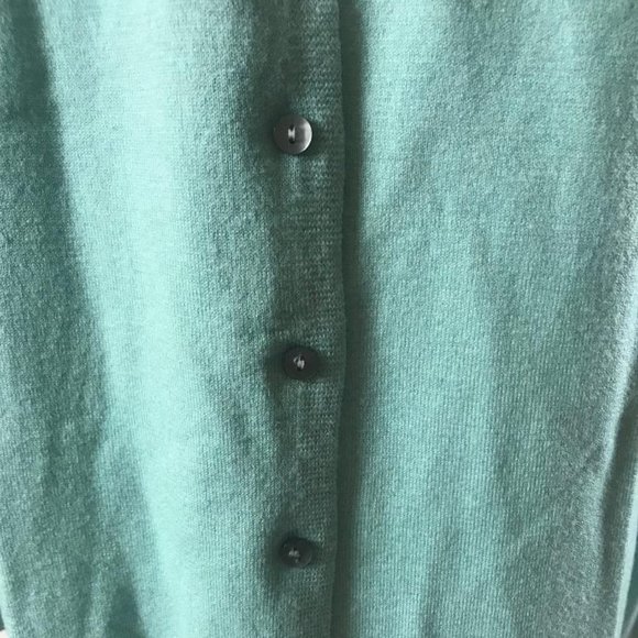 NWT Ann Taylor Seafoam Green V-neck Cardigan Button-up Sweater Size L - Picture 5 of 7